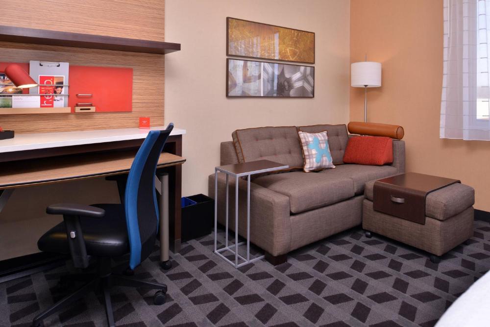 Studio, 1 King, Sofa bed interior